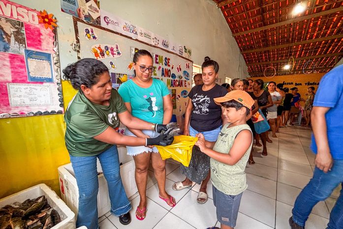 Alagoas sem Fome faz doação de uma tonelada de peixes no alto Sertão