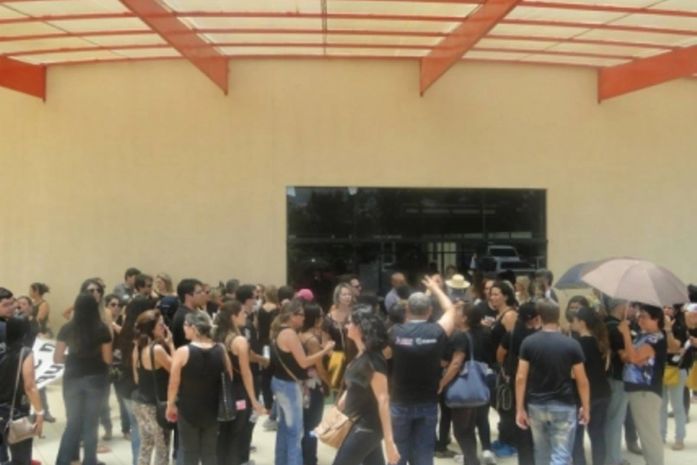 Demissões em massa provocam clima de terrorismo na Prefeitura de Arapiraca