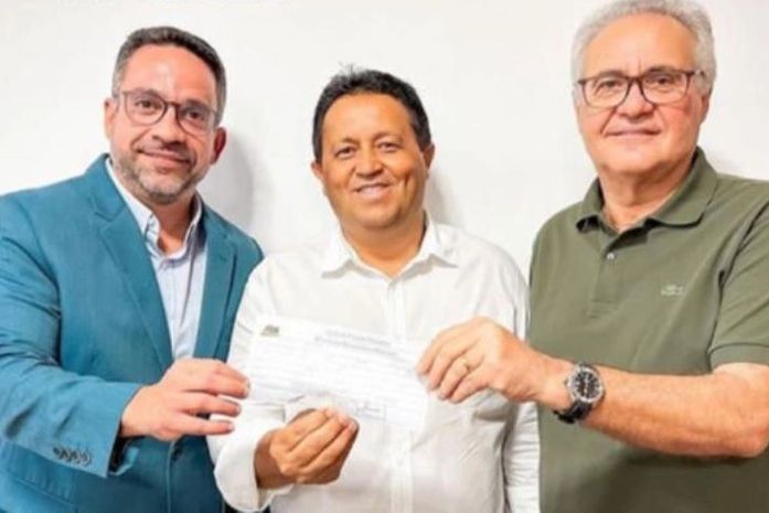 Renan Calheiros desfere golpe político e enfraquece PP de Arthur Lira e Ângela Garrote na região