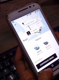 Motoristas da Uber apostam em seguro automóvel