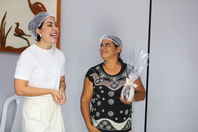 Deputada Gabi Gonçalves realiza oficinas de ovos de Páscoa para mulheres de Rio Largo