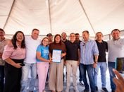 Em celebração aos 72 anos de Delmiro Gouveia, Ziane Costa assina ordem de serviço para construção de nova creche na Vila 25