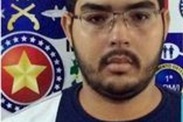 Foto de Luan Feitosa no momento da prisão