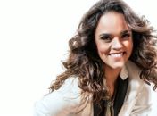 Show de Adriana Calcanhotto terá abertura de Fernanda Guimarães