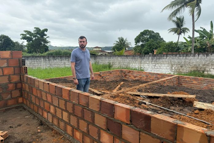 Prefeito de Anadia acompanha reforma e ampliação de escola