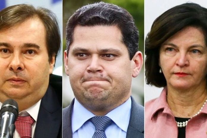 Segundo investigações, cerca de mil números de telefones foram alvos do grupo.