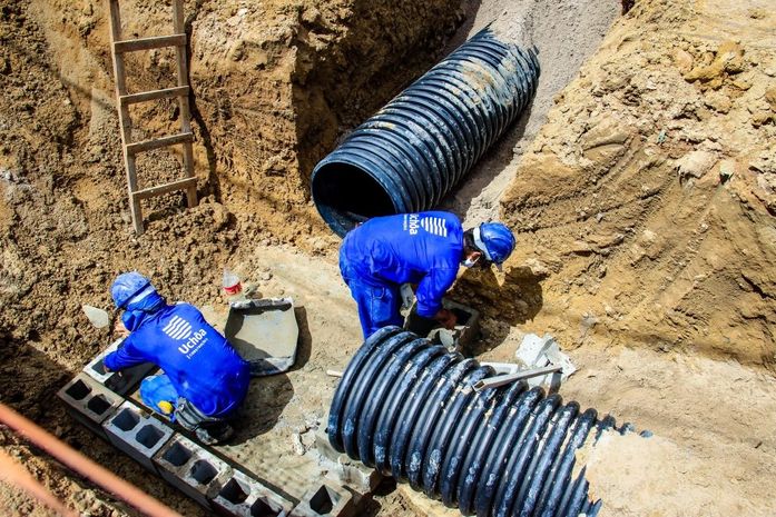 Bairros da parte alta recebem obras de saneamento