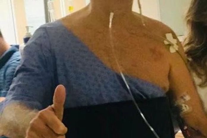 O presidente teve a sonda e o dreno retirados hoje