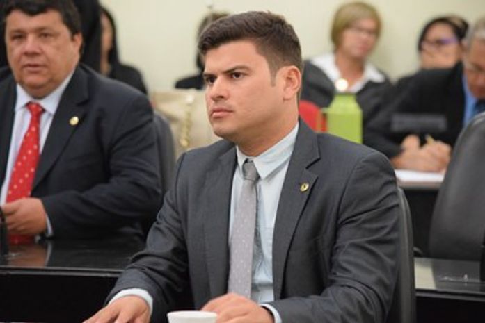 Deputado Jairzinho Lira solicita pavimentação do acesso ao Povoado Massapê em Feira Grande