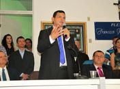 Prefeito de Feira Grande deixa partido que o elegeu