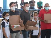 Prefeitura de Coruripe inicia entrega mais 12 mil kits de materiais escolares