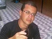 Nilson Quintela, de 33 anos, desapareceu após receber um telefonema