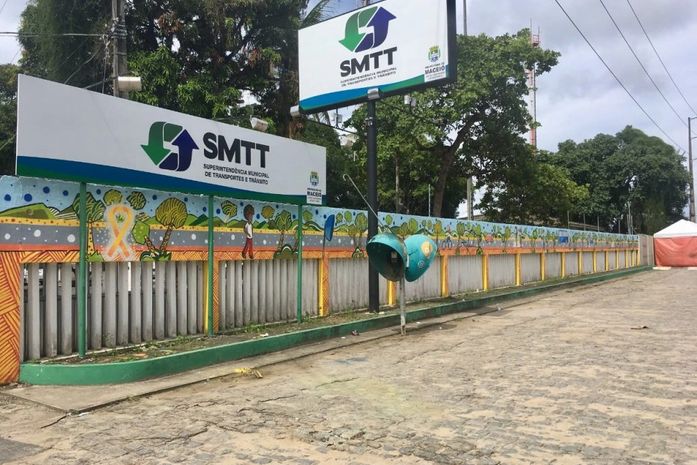 Sede da Superintendência Municipal de Transportes e Trânsito (SMTT)