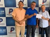 Mirando prefeituras sertanejas, irmãos se filiam a partidos opostos em Alagoas