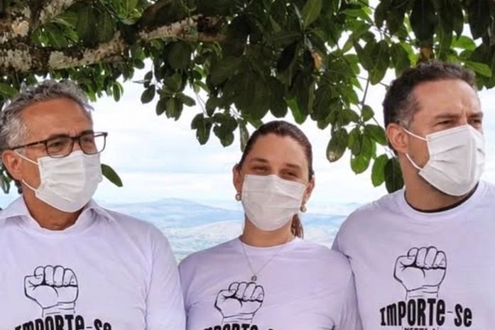 Obrigada, senador Renan Calheiros, por ter substanciado a mensagem desta ativista, Arísia Barros,para o governador, Renan Filho