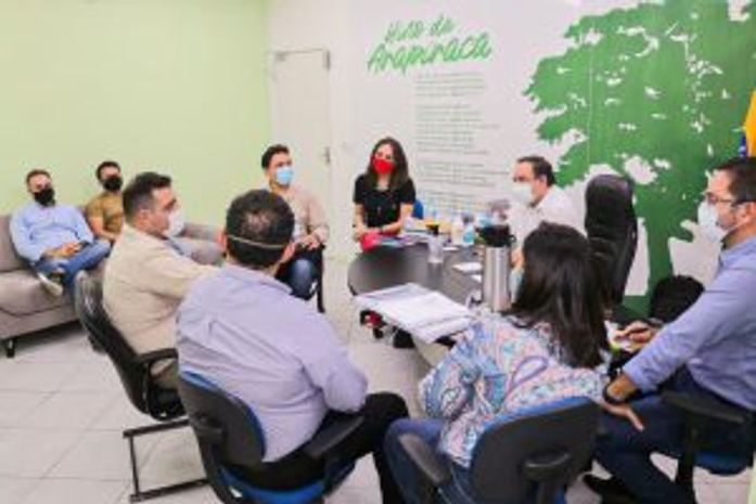 Prefeito Luciano Barbosa recebe diretores da MVV
e destaca desenvolvimento econômico com projetos sociais