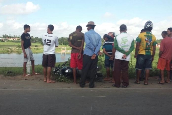 Homem morre após perder controle de moto