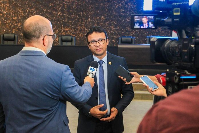 Prefeito que teve diploma cassado diz está convicto de que a decisão será revertida em instâncias superiores