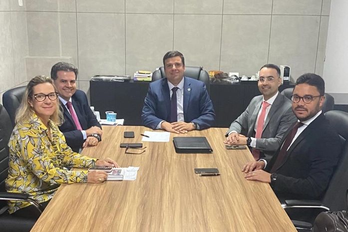 Comissão realiza primeira reunião para definir rito processual para o Concurso Público do Legislativo Municipal