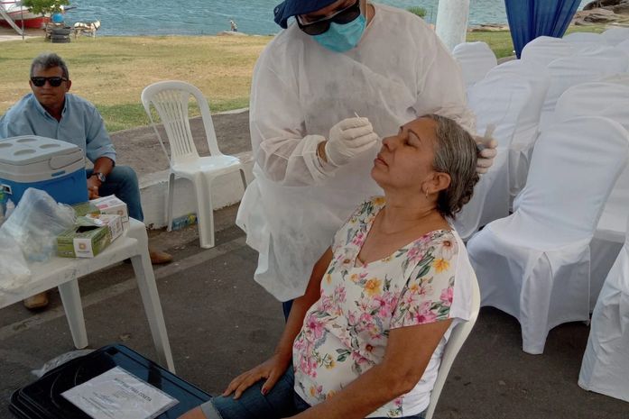 Vice-reitora da Ufal participa da Expedição do São Francisco liderando equipe de testes de Covid-19 em ribeirinhos