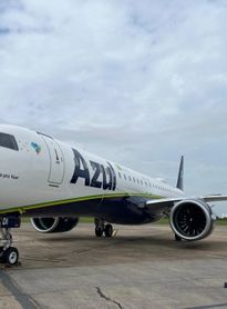 Jato da Embraer da Azul