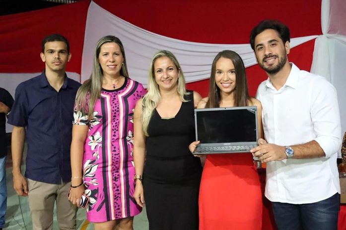 Educação de Santana do Mundaú promove solenidade de conclusão das turmas do 9º ano e EJA