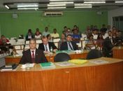 Requerimento que pede relação de contratados, salários  e onde estão lotados é rejeitado no Legislativo de Arapiraca