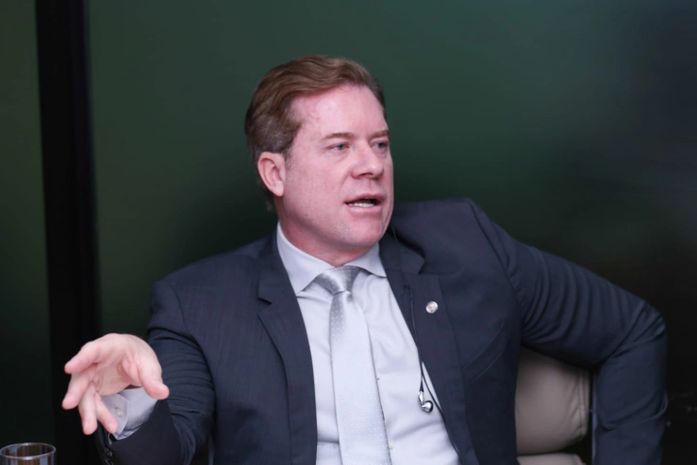 Marx Beltrão cobra solução pacífica para conflito em Palmeira e defende famílias que vivem há décadas na região