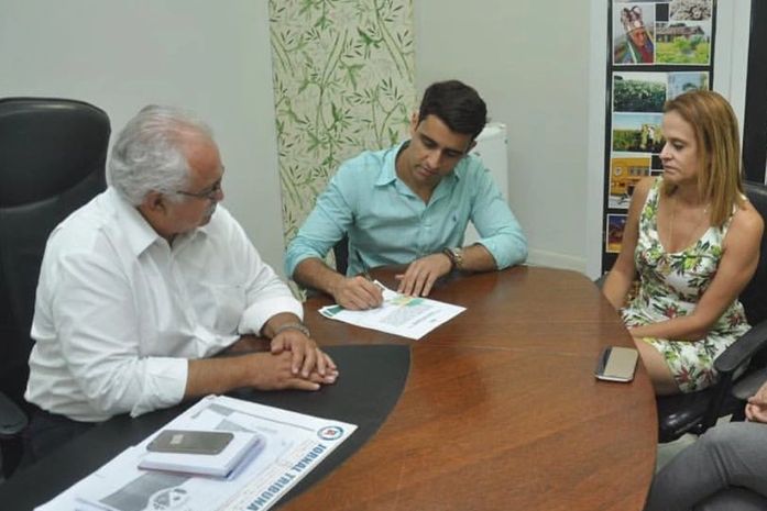 JHC tem confirmação de Rogério Teófilo sobre rateio dos 60% do FUNDEF com Professores