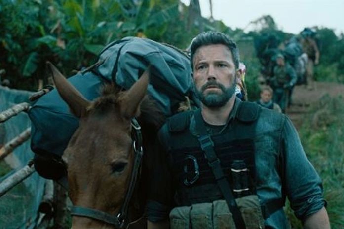 Ben Affleck e Oscar Isaac dividem as atenções na produção da Netflix, "Operação Fronteira"