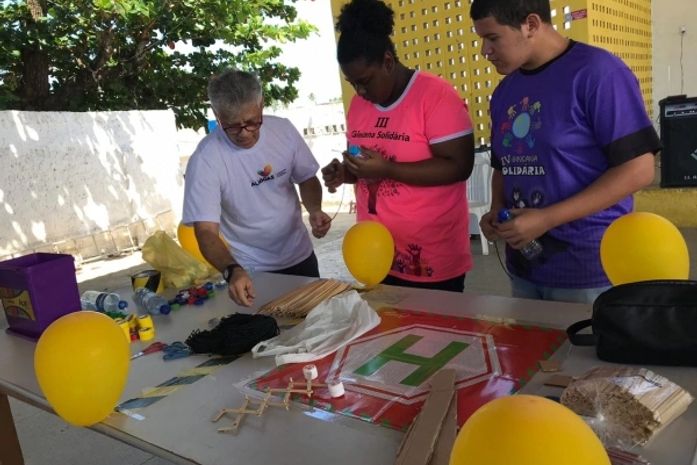 Secti realiza oficinas de iniciação à robótica nas escolas de Alagoas