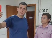 Vídeo: Ex-prefeito é desmoralizado  ao ir para Delegacia se desculpar de acusações falsas e disse que correu para não apanhar da mãe do prefeito 
