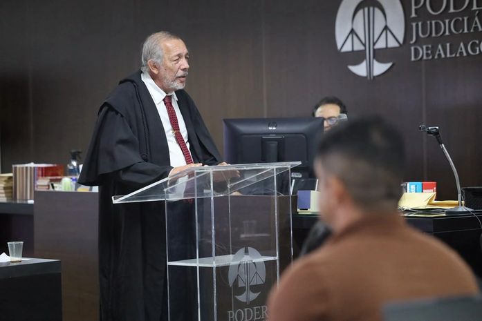 Caso Adriano Farias: Durante júri, deputado afirma que assassinato de blogueiro teve motivação política