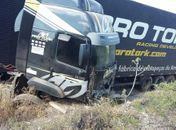 Carreta envolvida na colisão