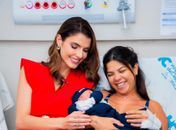 Marina Candia visita mães no Hospital da Cidade e entrega kits maternidade

