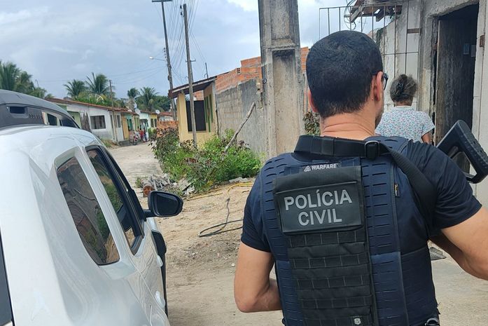 Foragido da justiça que matou homem por briga de herança é preso em Penedo