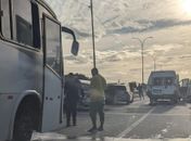 Engavetamento com seis veículos deixa feridos e complica trânsito na AL-101 Sul