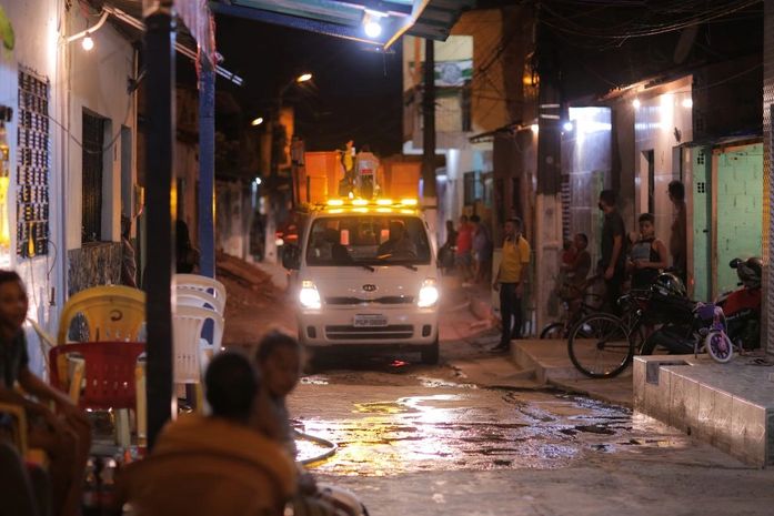 Mutirão de iluminação chega ao segundo mês com mais de 700 pontos de luz restaurados