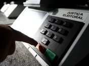 Alguns candidatos deveriam estar presos