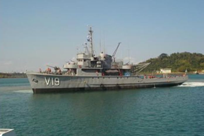 Corveta Caboclo, um dos navios atracados para visitação no Porto de Maceió