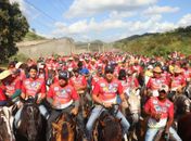 1ª Cavalgada Mundaú de Cara Nova reúne centenas de amazonas e cavaleiros em Santana do Mundaú