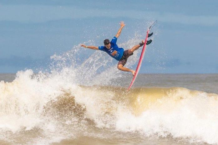 Circuito Alagoano de Surf começa nesta sexta-feira (5) no Pontal da Barra
