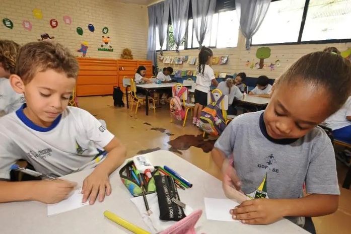 Entenda as responsabilidades dos municípios na educação pública