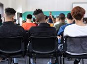Investimento público em educação cai no Brasil entre 2015 e 2021
