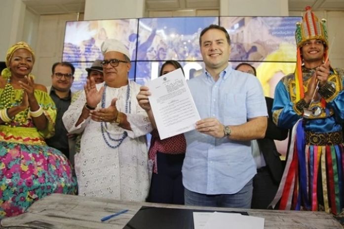 A lei representa um marco no segmento cultural alagoano e prevê o abatimento de impostos às empresas que financiarem a realização de eventos artísticos e culturais no Estado