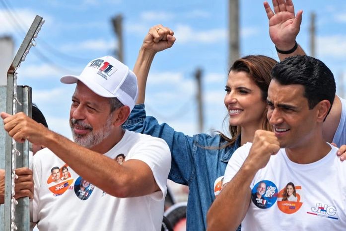 Alto Sertão confirma liderança de Arthur Lira para o Senado em grande carreata com JHC e Marina JHC: “Juntos, vamos garantir a mudança e o trabalho que Alagoas tanto quer e tanto precisa”