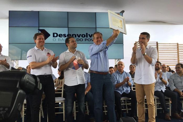 Deputado federal Ronaldo Lessa (PDT) e o governador Renan Filho (PMDB) estiveram em mesmo palanque após eleição