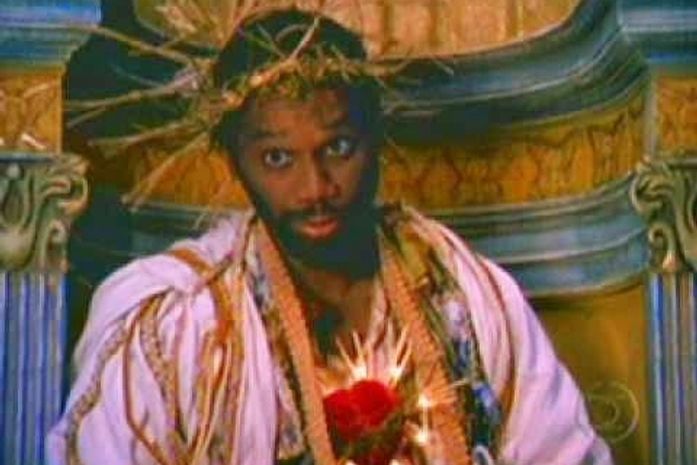 Jesus, Papai Noel, Machado de Assis, Cleópatra, quatro pessoas que eram pretas e que a história representa como brancas Você sabia disso?