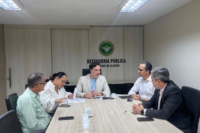 DPE/AL garante contratação e permanência de cirugiões pediátricos para Maternidade Santa Mônica