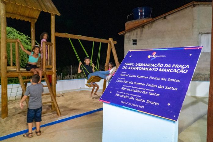 Prefeitura inaugura praça e leva Verão + Traipu para o Assentamento Marcação